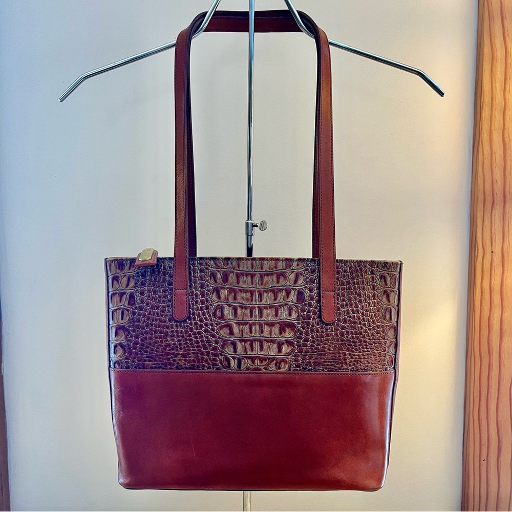 Vintage Brahmin Melbourne Crocodile Pattern Leather Shoulder Bag
